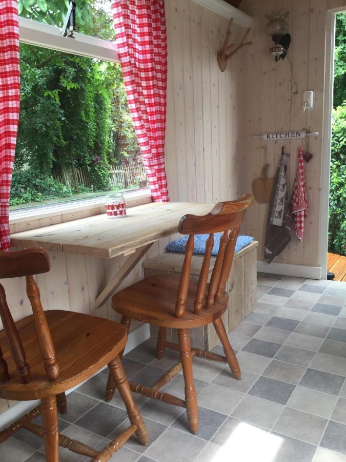 De Akker, Unieke Overnachting In Pipowagens! Ommeren Exteriér fotografie